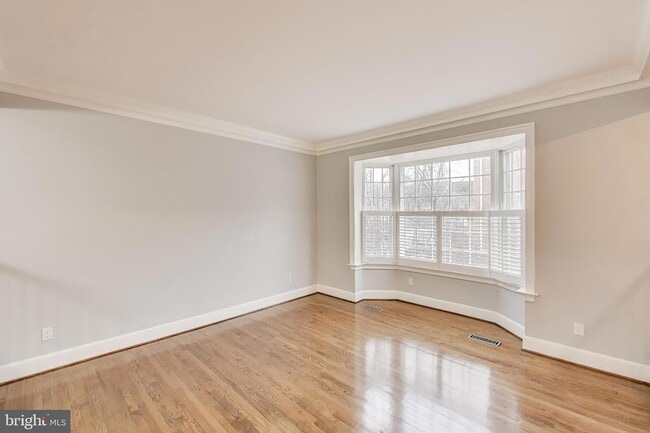 Building Photo - 8017 Rising Ridge Rd