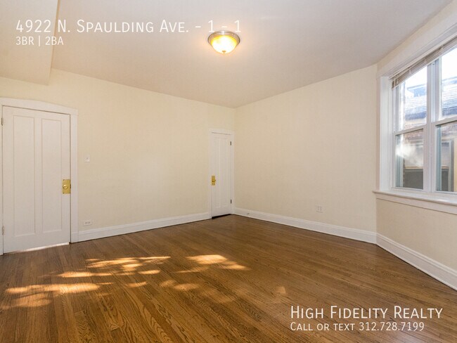 Building Photo - 4922 N Spaulding Ave