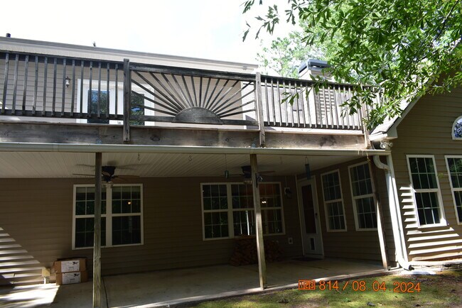 Building Photo - 146 Brittany Ln