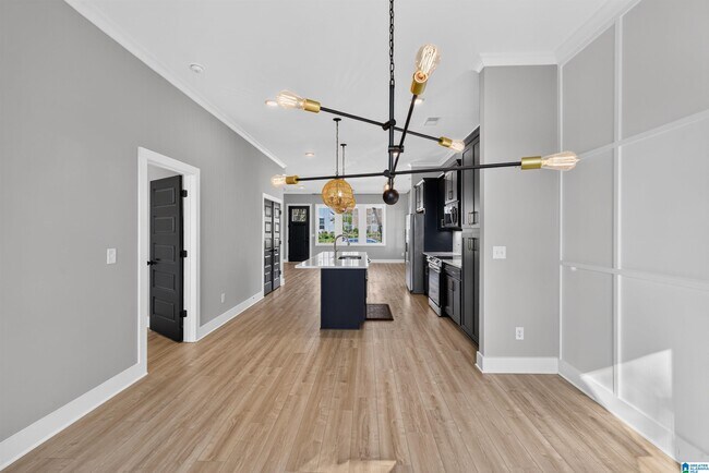 Building Photo - 4764 Silas Ave
