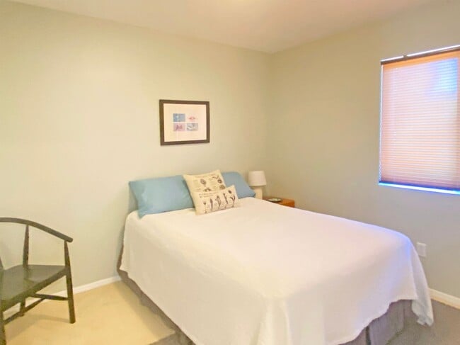 Building Photo - Fabulous Sabbatical Furnished Home