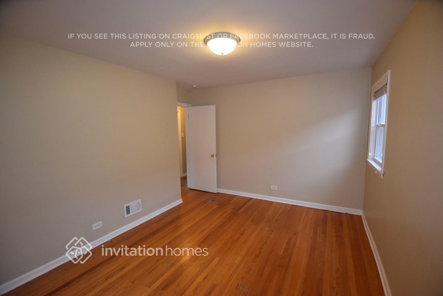 Building Photo - 5112 S Nashville Ave
