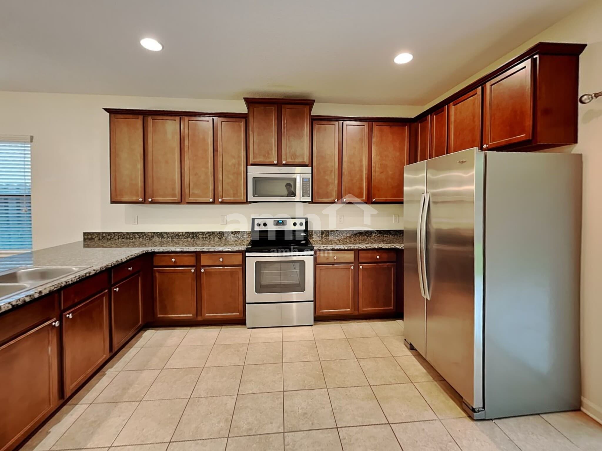 Building Photo - 235 Buck Run Way