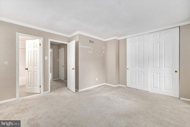 Building Photo - 18 Flintlock Ln