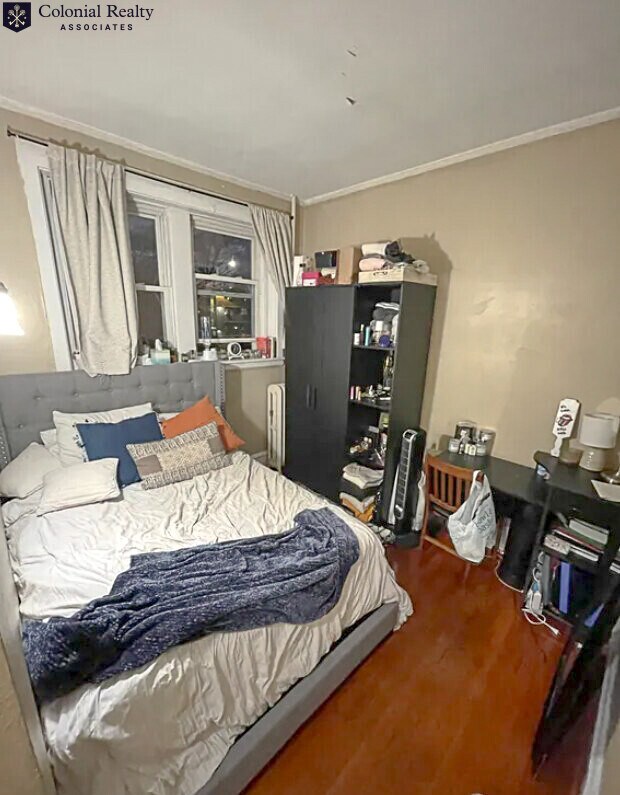 Building Photo - 330 St Paul St