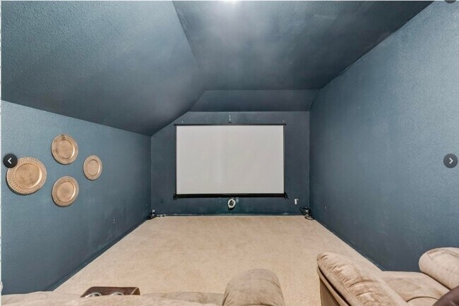 Building Photo - 15704 Ringdove Ct