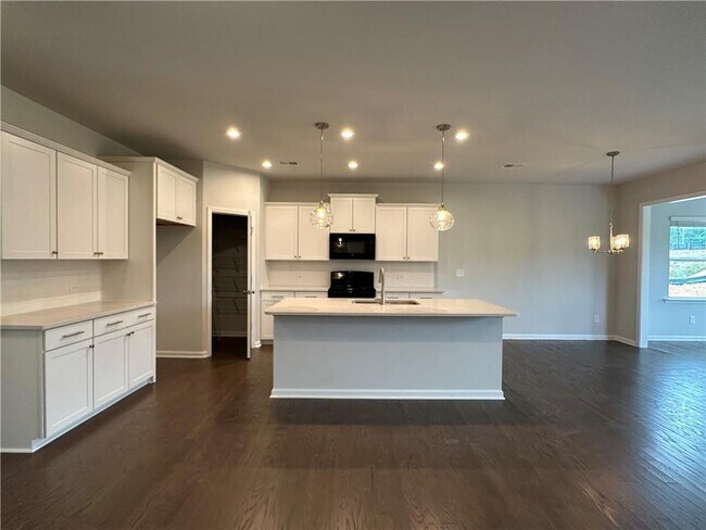 Building Photo - 1373 Maston Rd