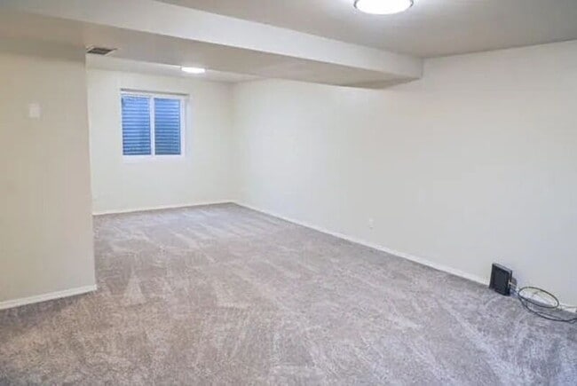 Building Photo - 3580 Dill Dr