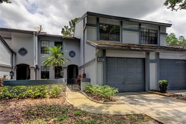 Primary Photo - 4139 Brentwood Park Cir