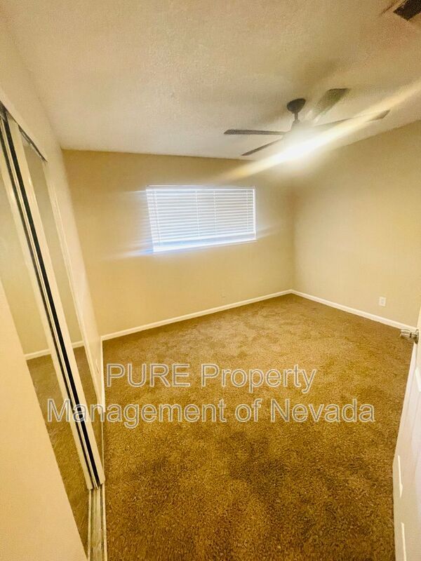 Building Photo - 2315 Caravelle St