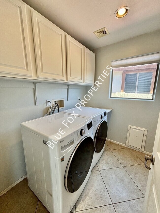 Building Photo - 15405 S Camino Laguna Clara