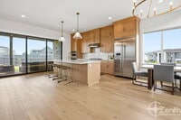 Building Photo - 382 W Fir Lp