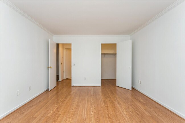 Building Photo - 28 Hillside Terrace