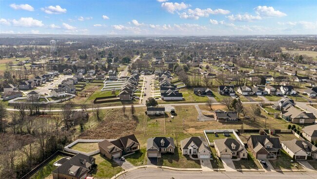 Building Photo - 457 Adalynn Cir