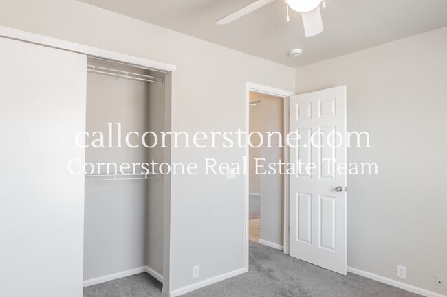 Building Photo - 6506 Summer Grace St