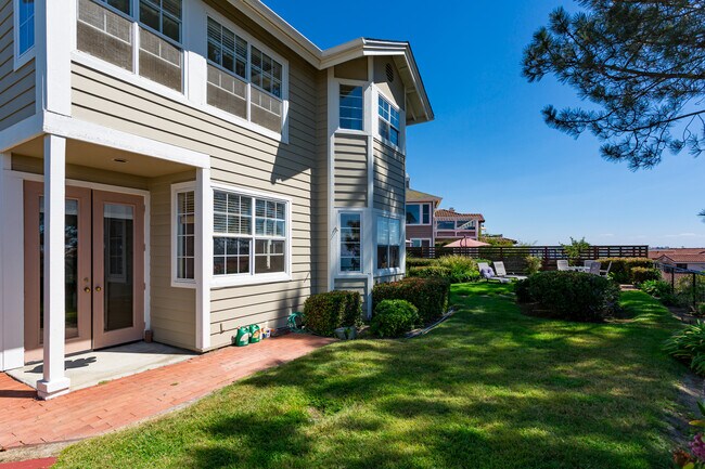 Building Photo - 1165 Wales Dr