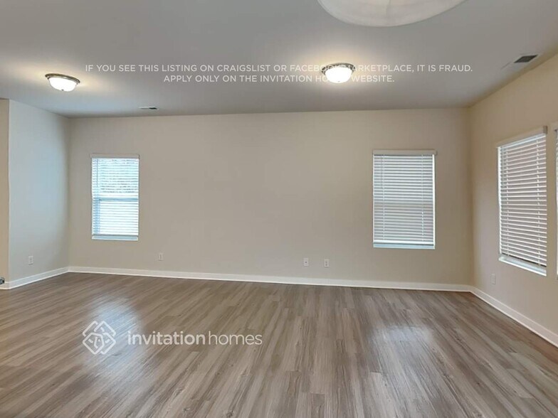 Building Photo - 3007 Ayana Dr