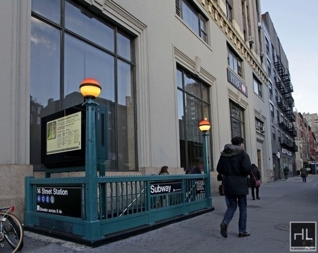 Building Photo - W 14TH ST.