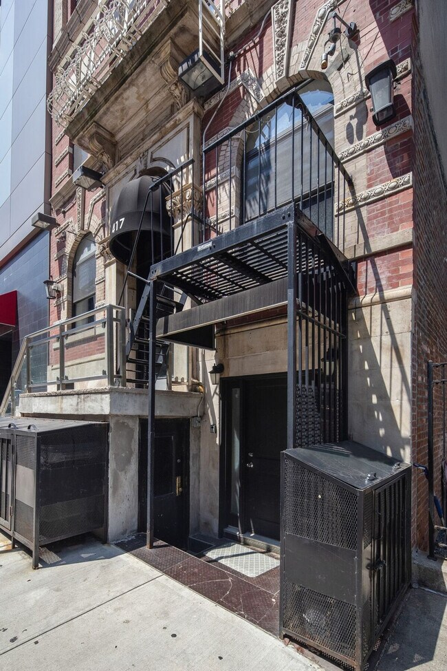 Building Photo - 30 NY-25