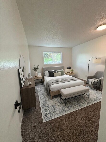 Building Photo - 595 Wagner Dr