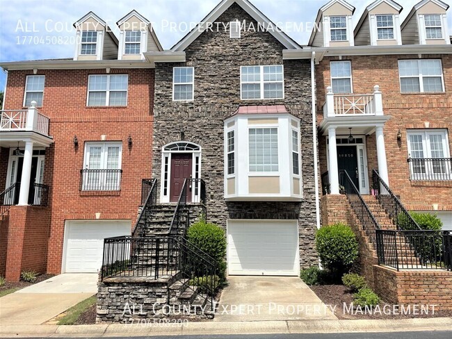 Primary Photo - Wonderful Johns Creek Townhome