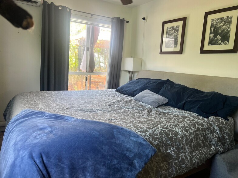 Building Photo - 4955 Hanawai St