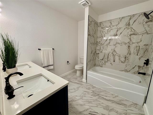 Building Photo - 5114 Stoneridge Dr