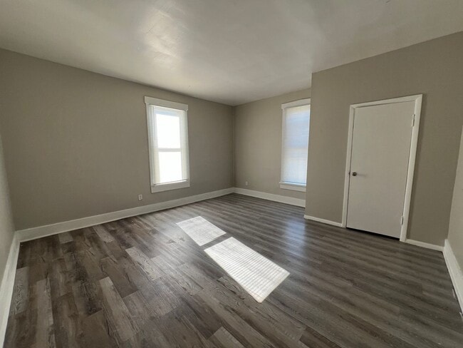 Building Photo - 3 Baltimore St