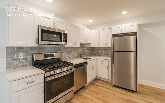 Building Photo - Modern Brewerytown Two Bedroom / One Bathr...