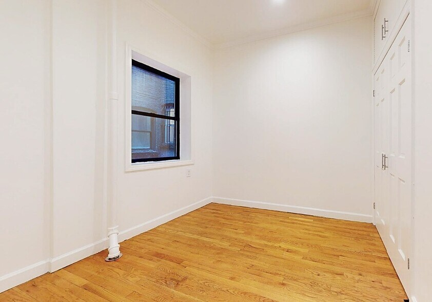 Building Photo - West 147th Street