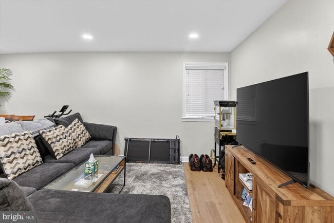 Building Photo - 3934 Stone Gate Dr