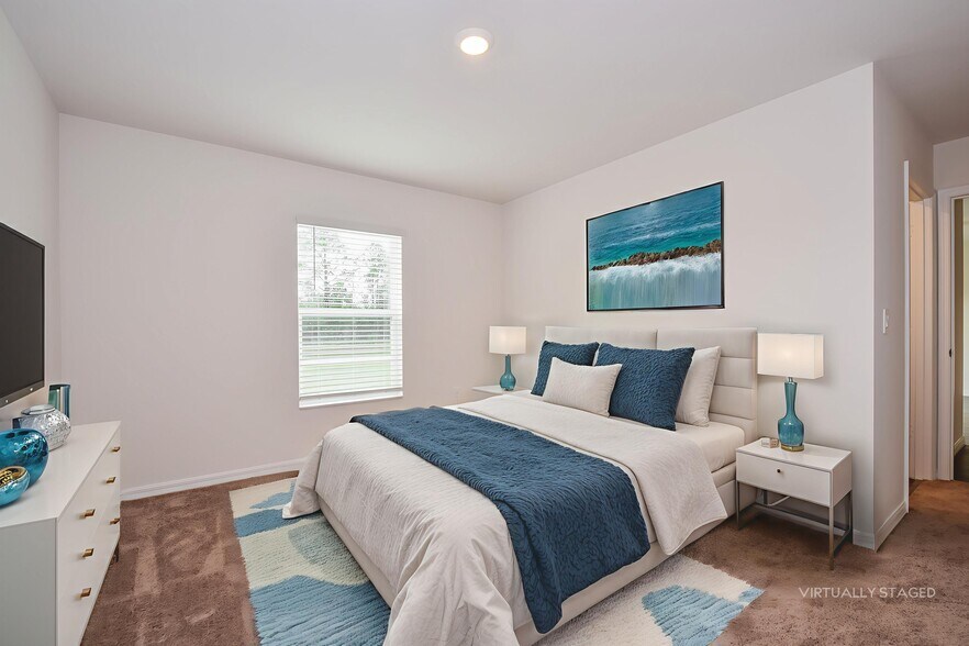 Building Photo - 879 Youngreen Dr
