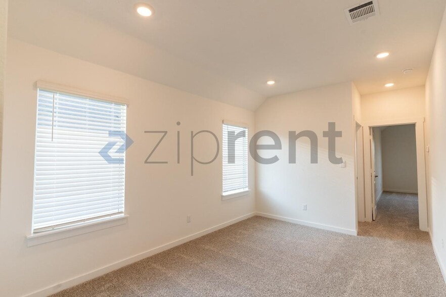 Building Photo - 2421 Wallin Bradley Dr