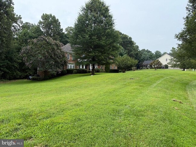 Building Photo - 1800 Eagles Ridge Ct\