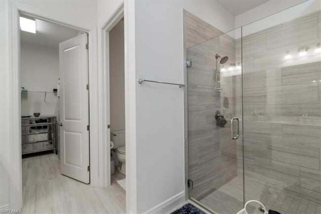 Building Photo - 8943 St Lucia Dr