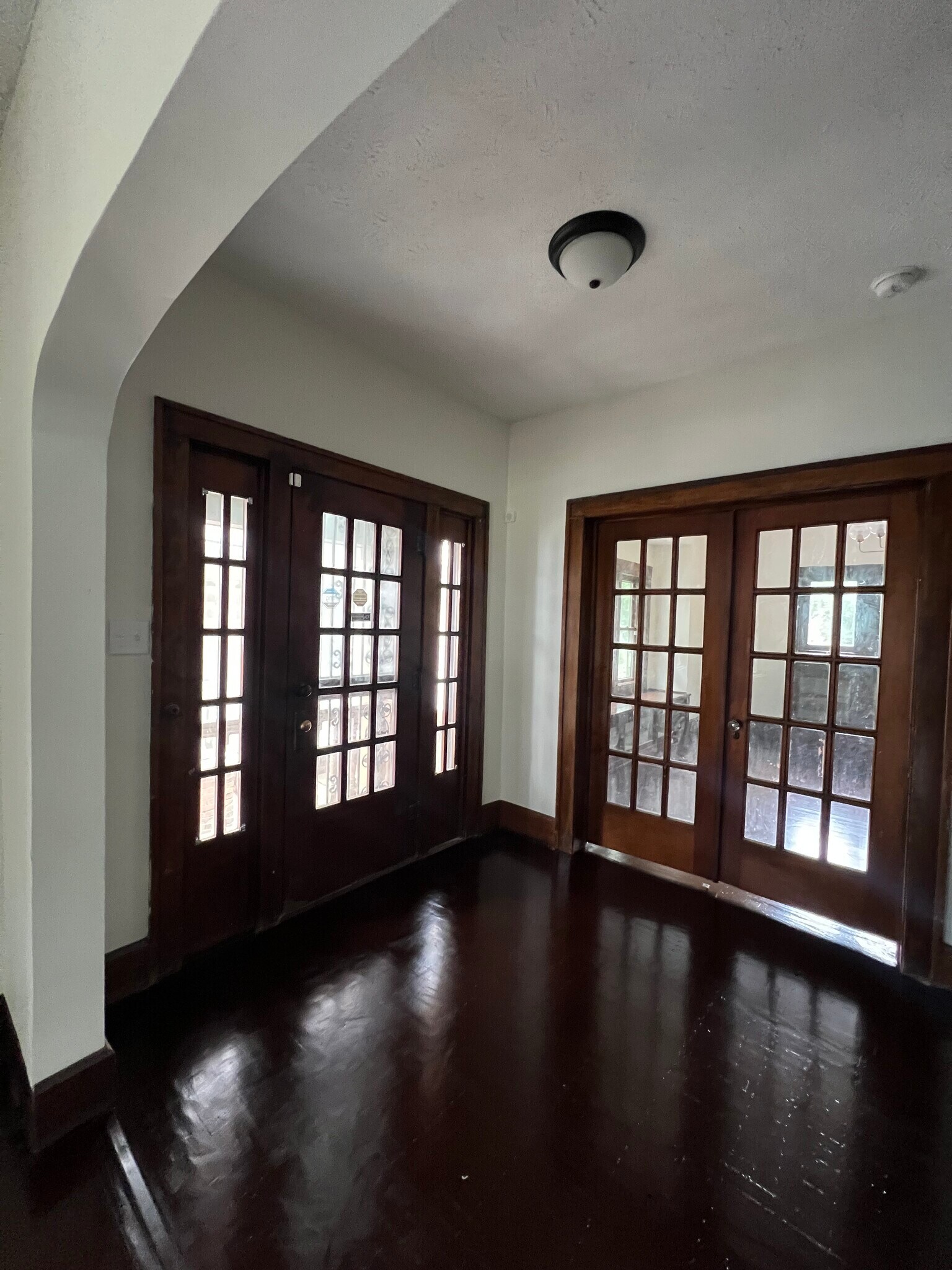 Building Photo - 1235 Tecumseh St