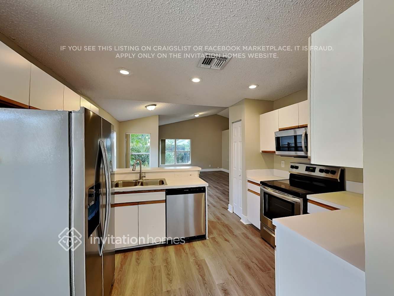 Building Photo - 9220 Arborwood Cir