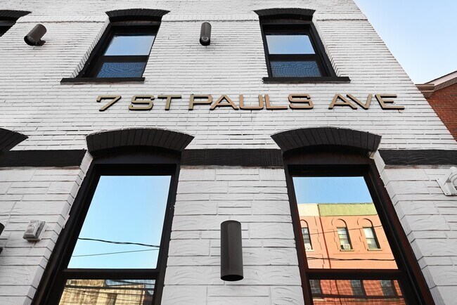 Building Photo - 7 St Pauls Ave