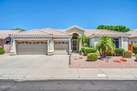 Building Photo - 7160 W Foothill Dr