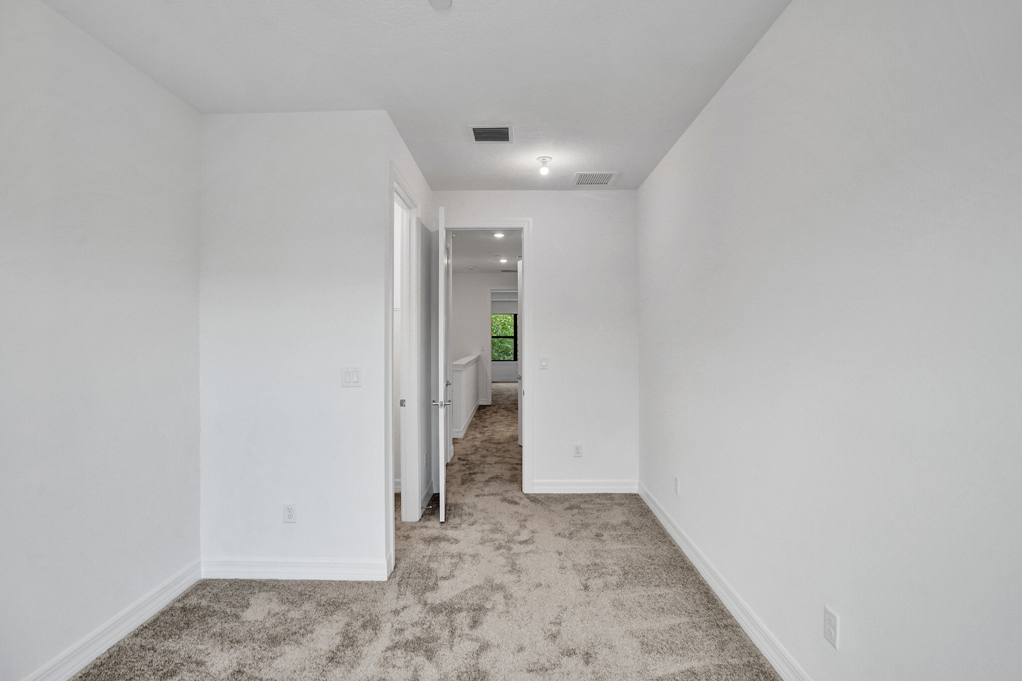 Building Photo - 767 NW 82nd Ter