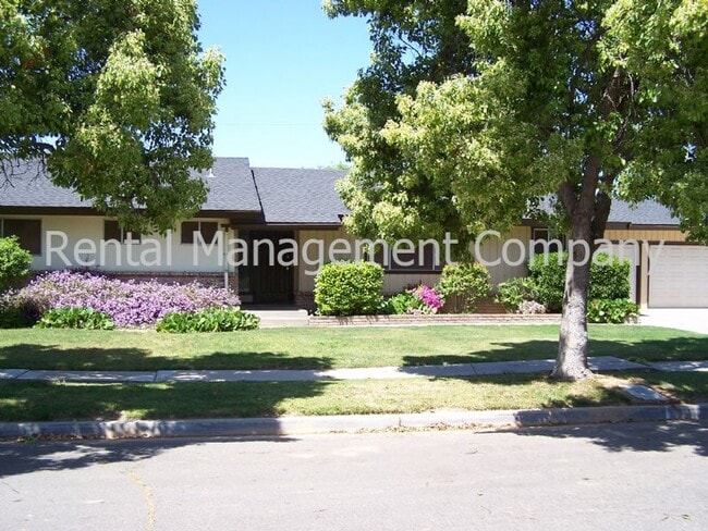 Primary Photo - Located in the Bullard School district and...