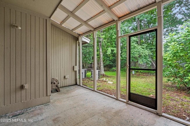 Building Photo - 4846 Kingsmeadow Ln