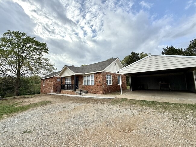 Building Photo - 1125 Easy St