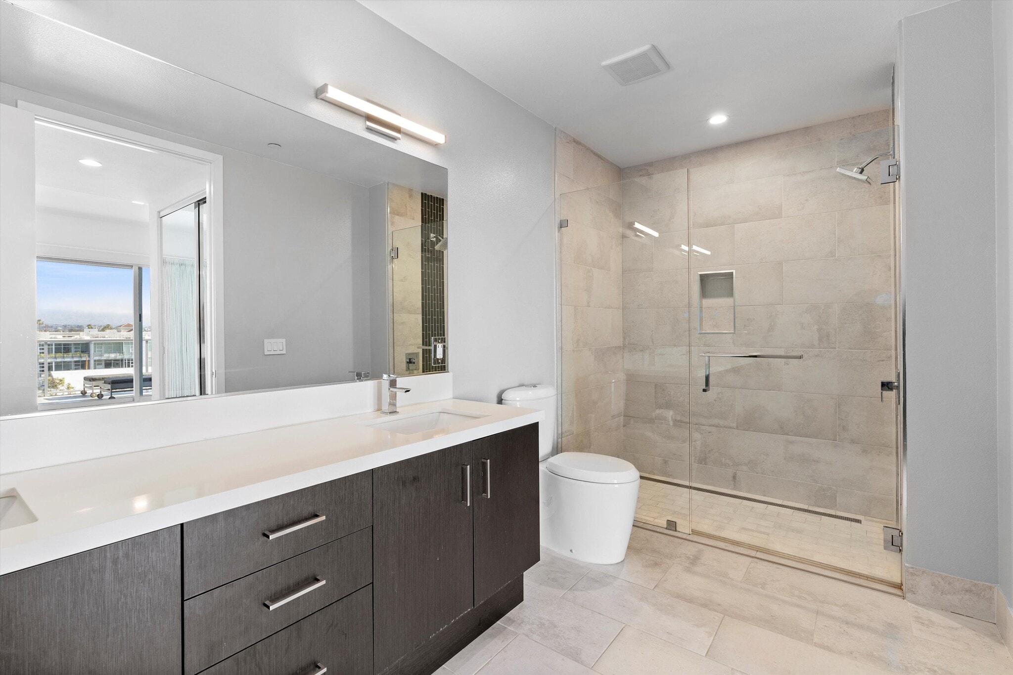 Building Photo - 4140 Glencoe Ave