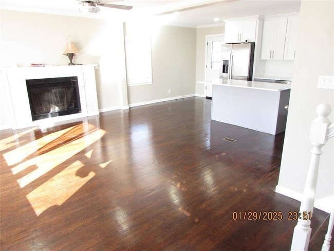 Building Photo - 156 Candlewood Dr