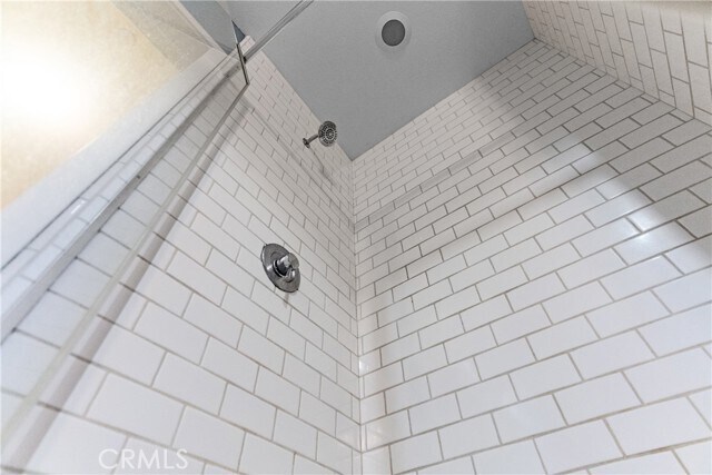 Building Photo - 13337 Beach Ave