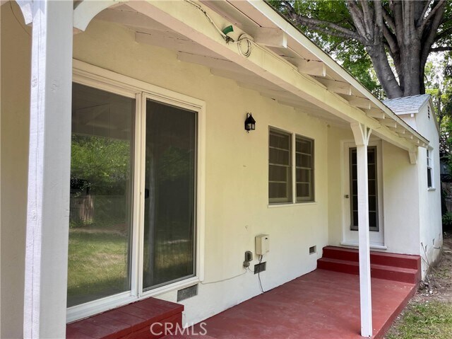 Building Photo - 23247 Leonora Dr