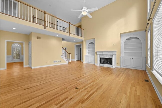 Building Photo - 1070 Admiral Crossing