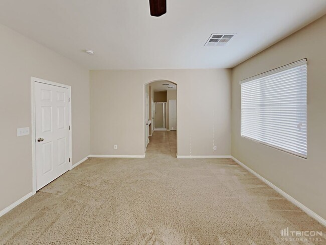 Building Photo - 6220 Canada Goose St