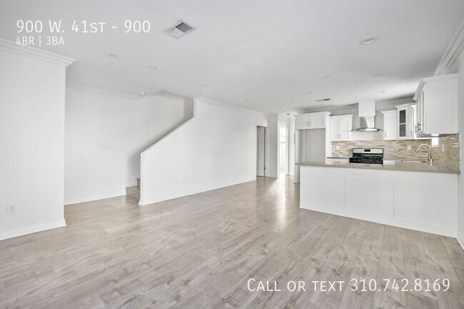 Building Photo - 900 W. 41st-900